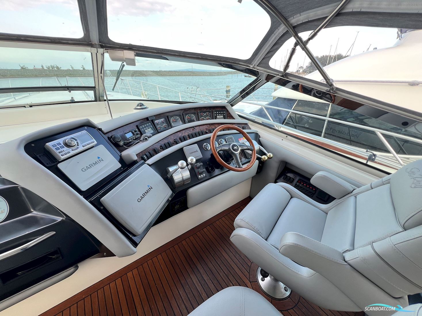 Sea Ray Sundancer 500