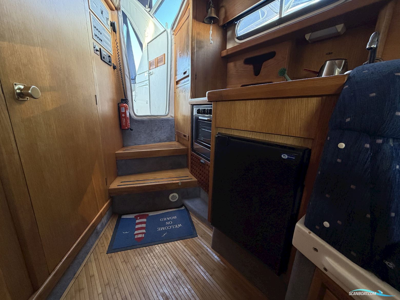 Sealine 290 Ambassador