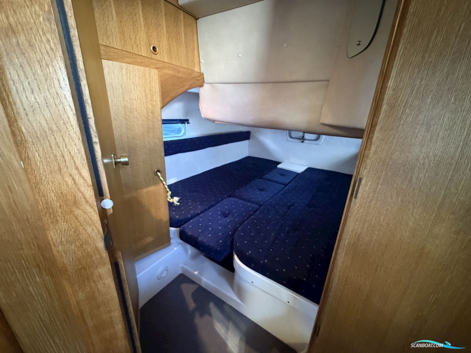 Sealine 290 Ambassador