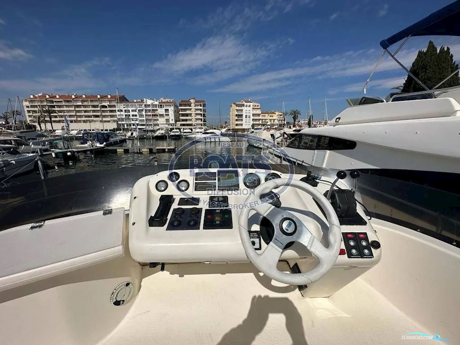 Sealine 330 STATESMAN FLY