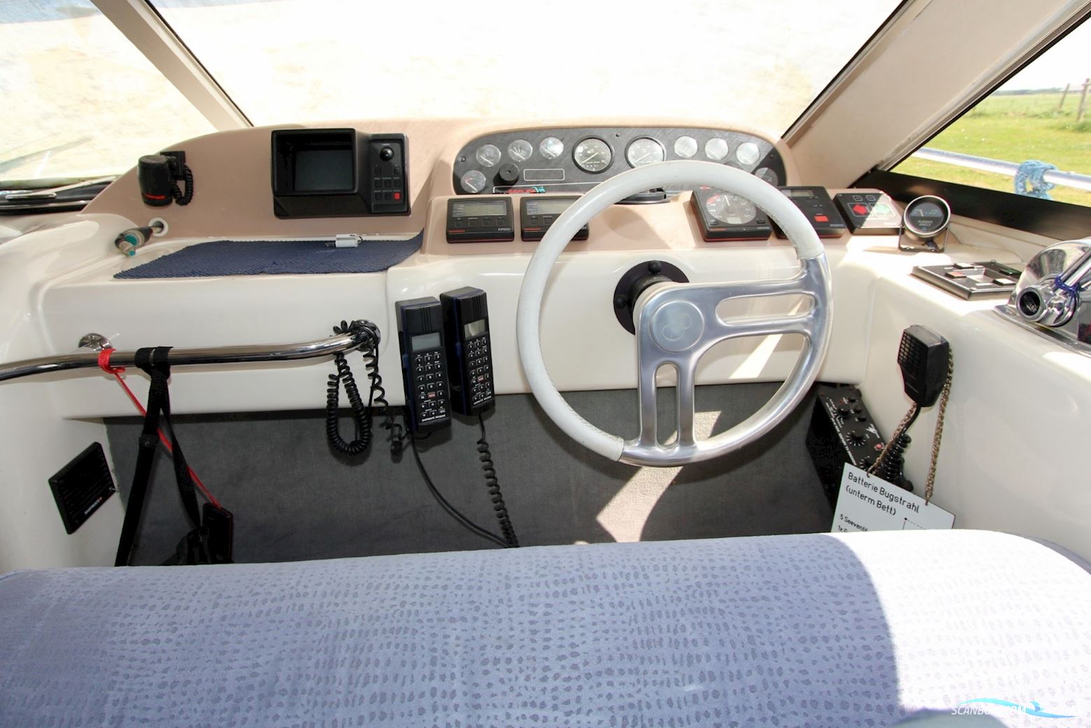 Sealine 350 Flybridge