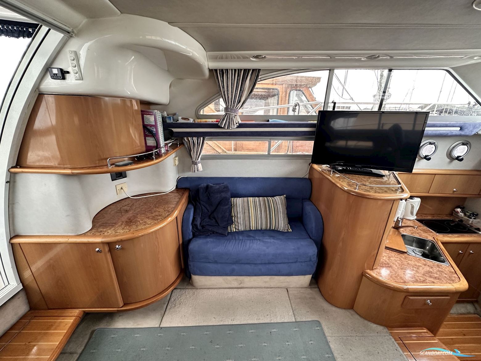 Sealine 360 F