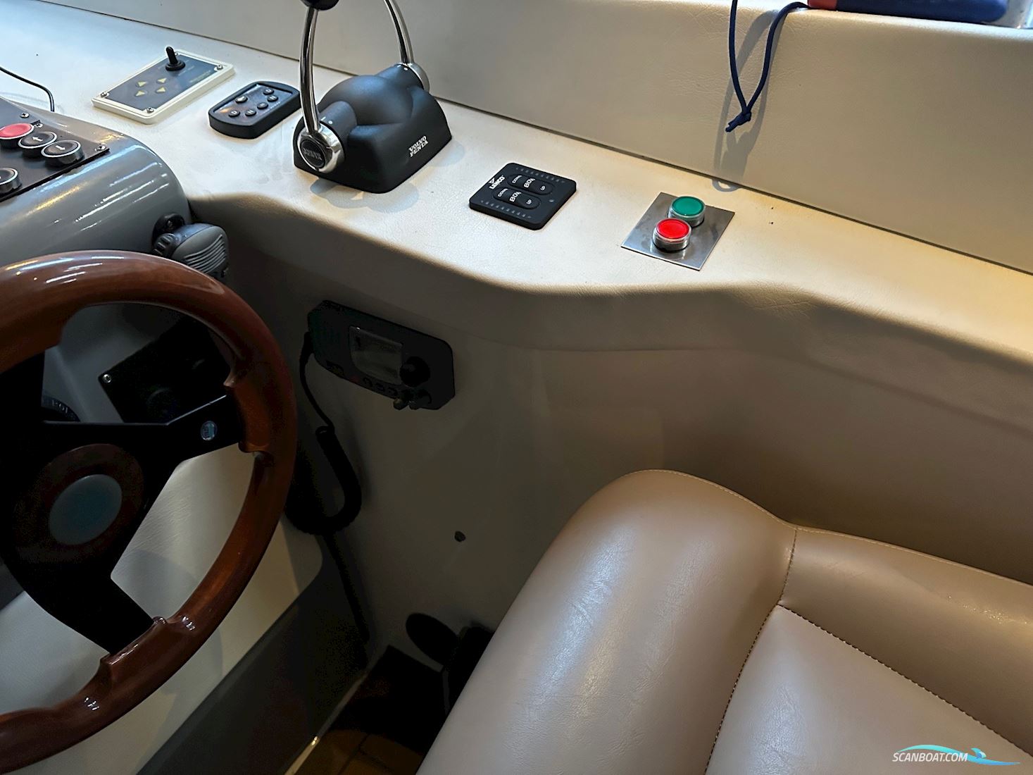 Sealine 365 Sportbridge