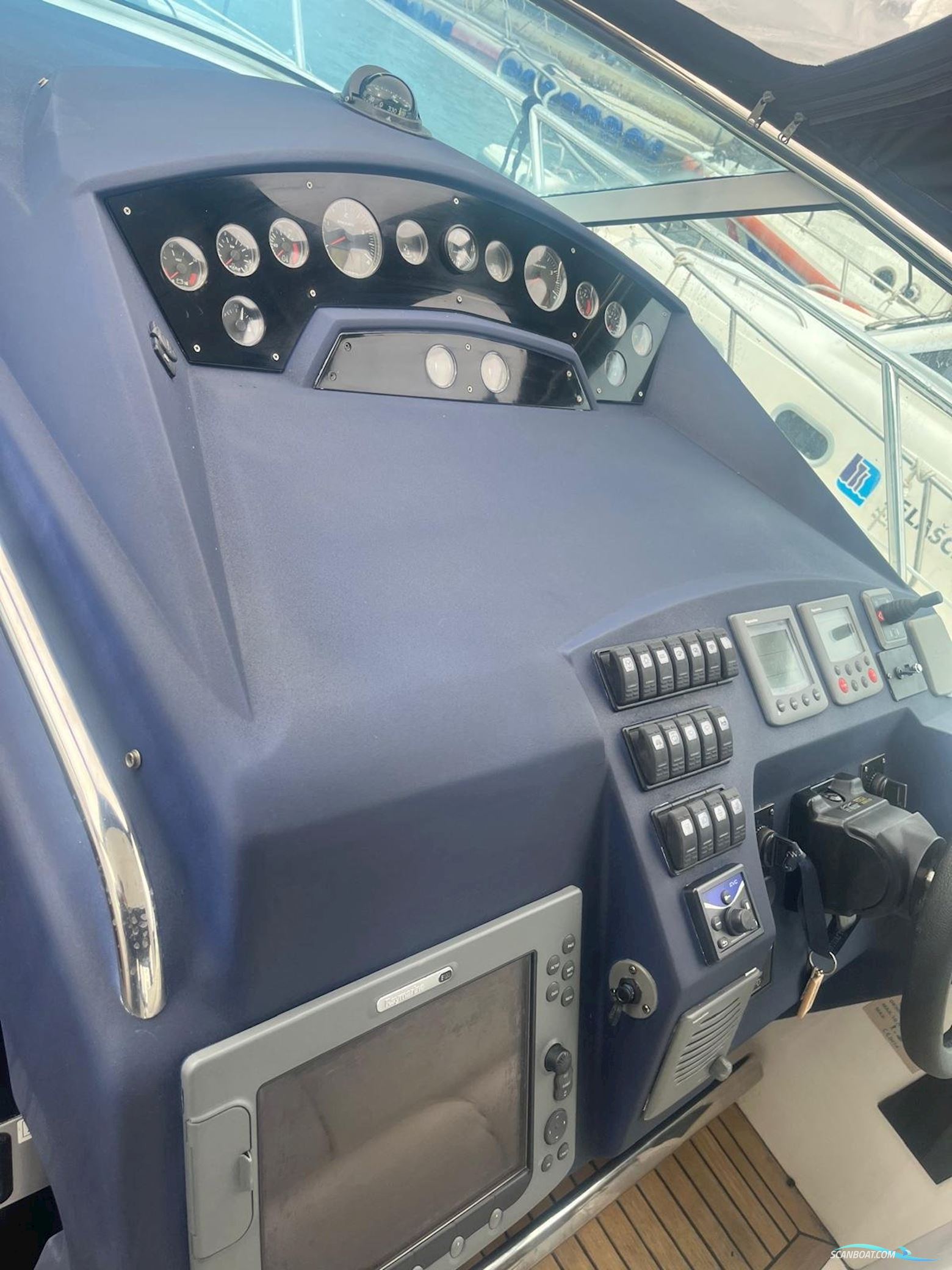 Sealine 38 S