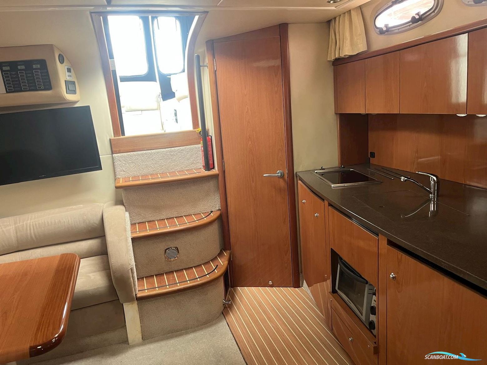 Sealine 38 S
