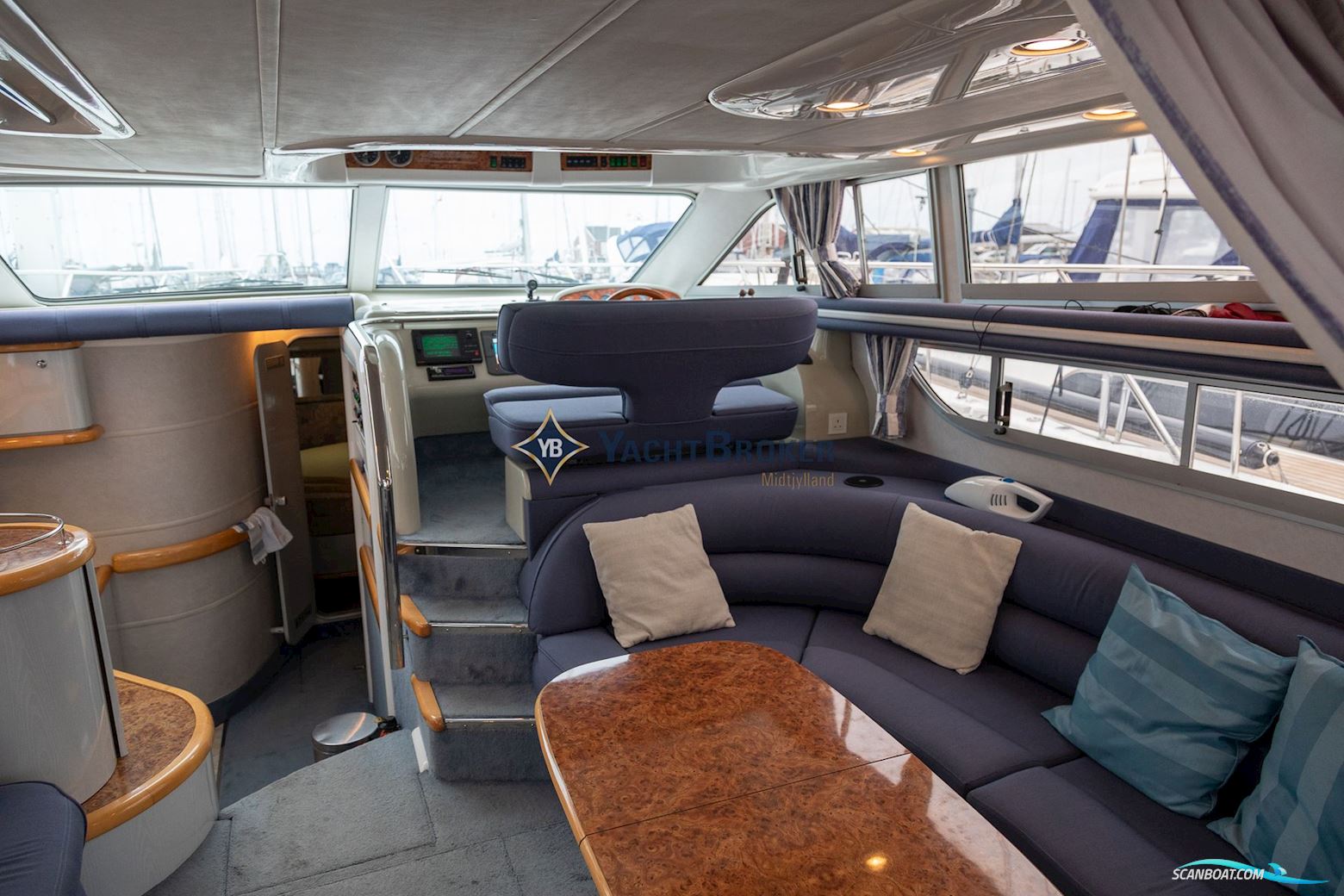 Sealine 420 Statesman