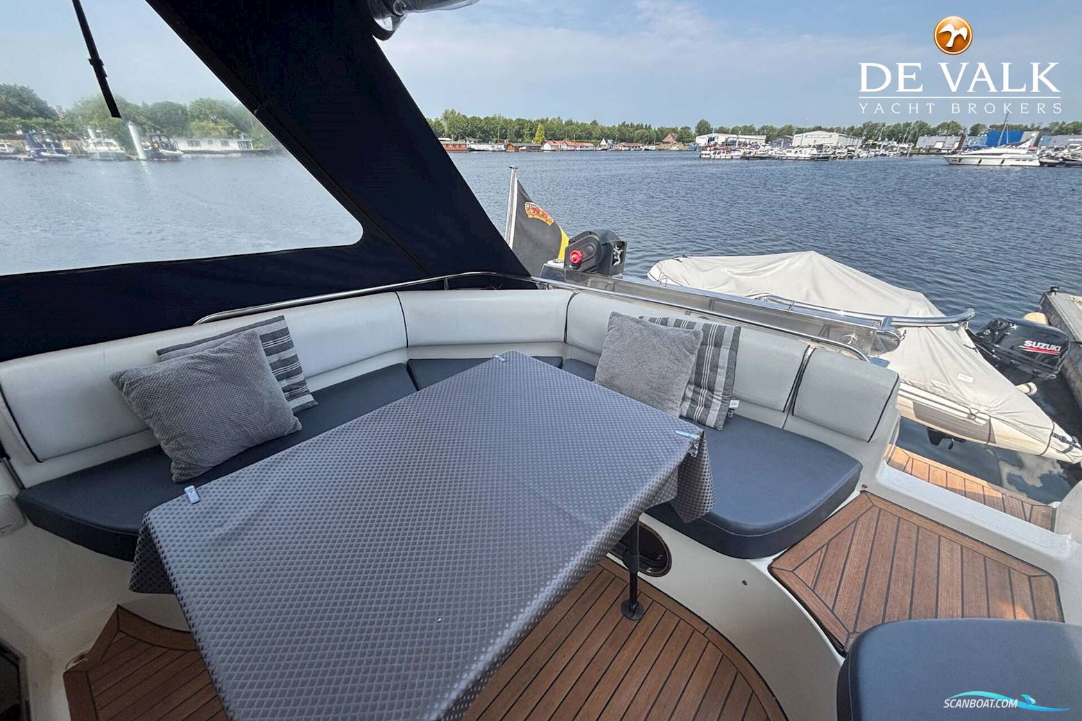 Sealine 450 Statesman