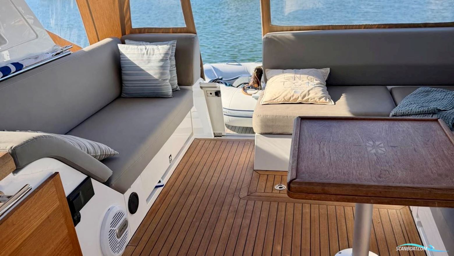 Sealine 47
