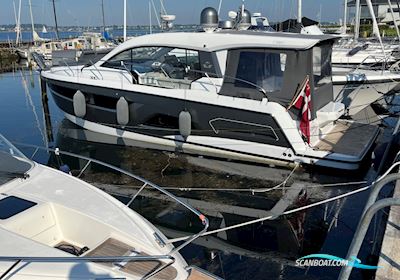 Sealine C390 Motorboten 2020, met Volvo Penta D6-380A-G Marine Diesel Mit Z-Antrieb Und Duoprops motor, Denemarken