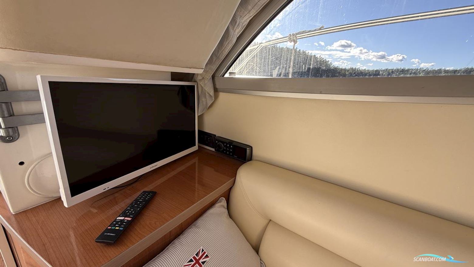 Sealine F 34 FLYBRIDGE