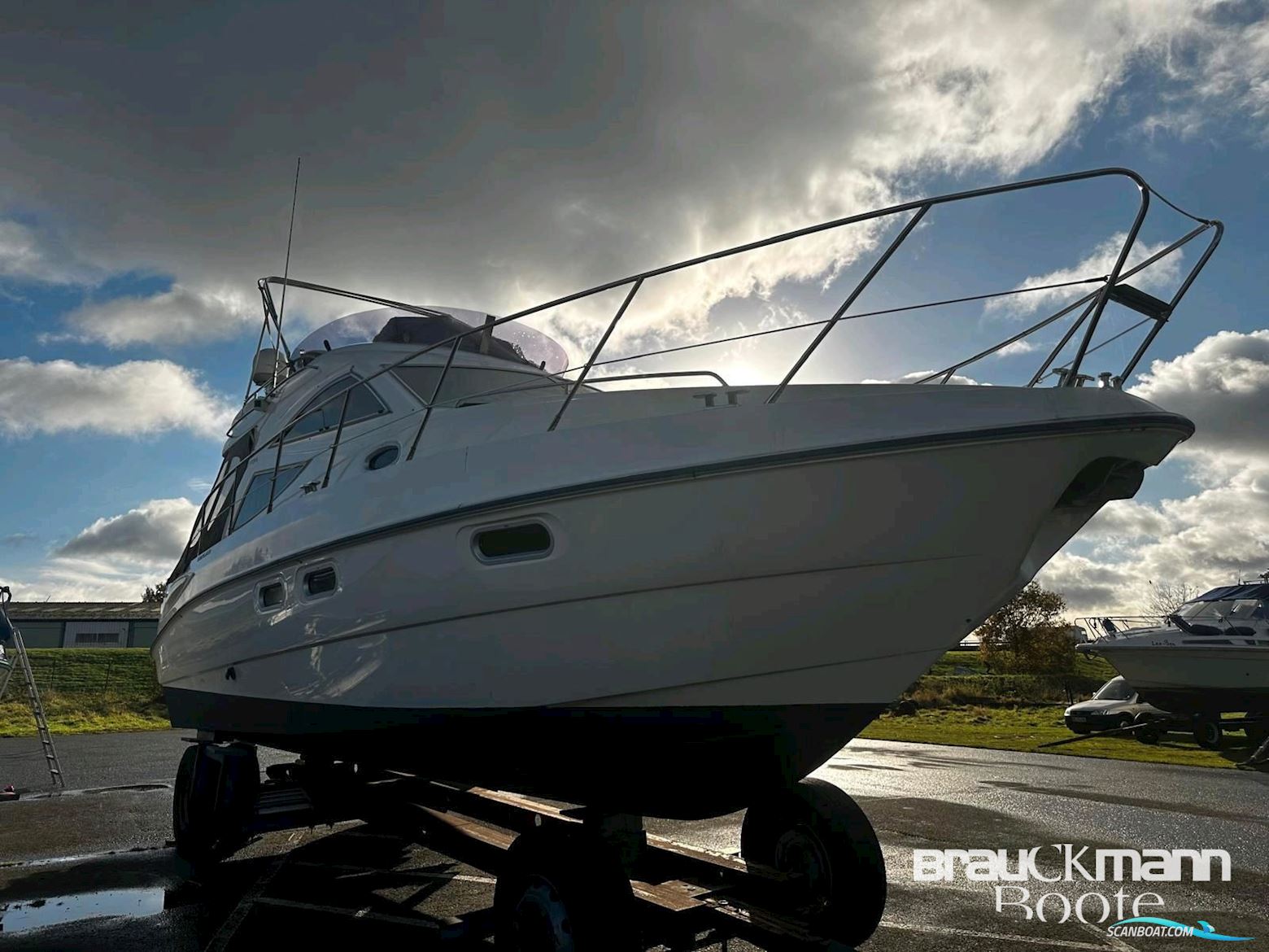 Sealine F 34