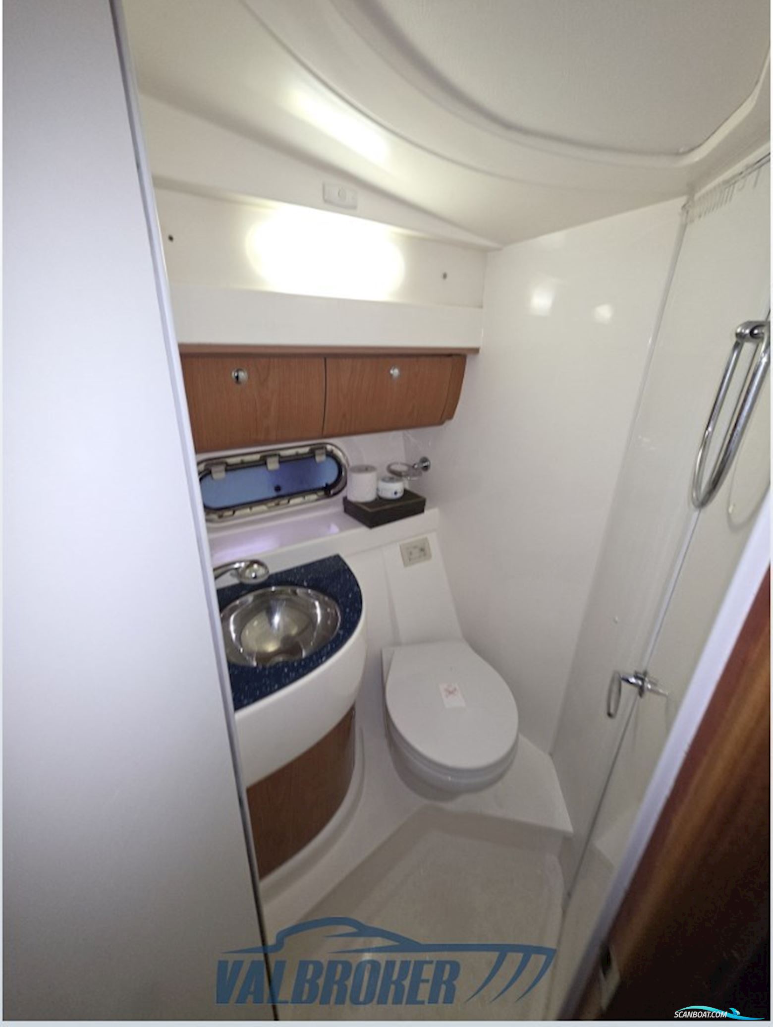 Sealine F 37