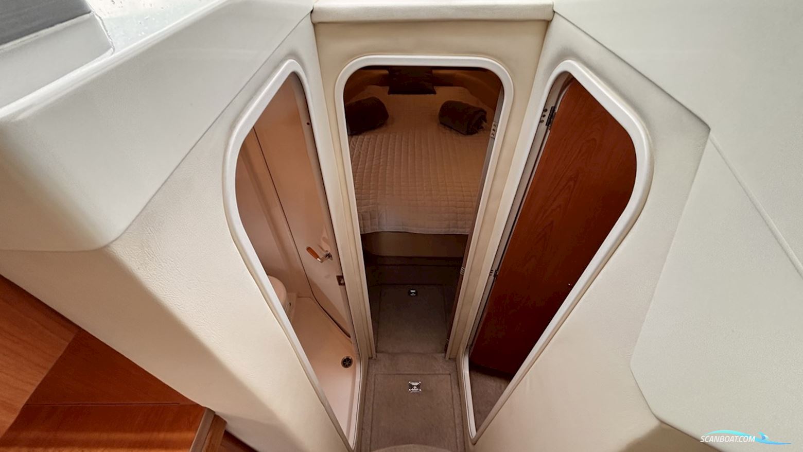 Sealine F34