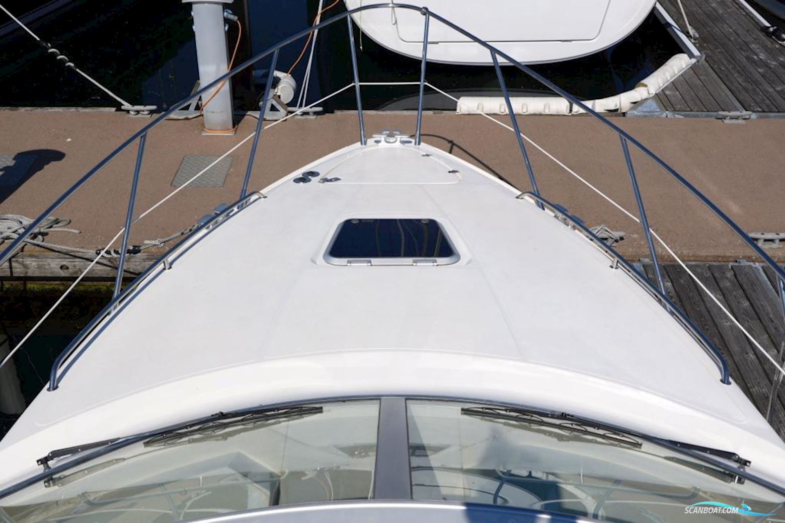 Sealine F34