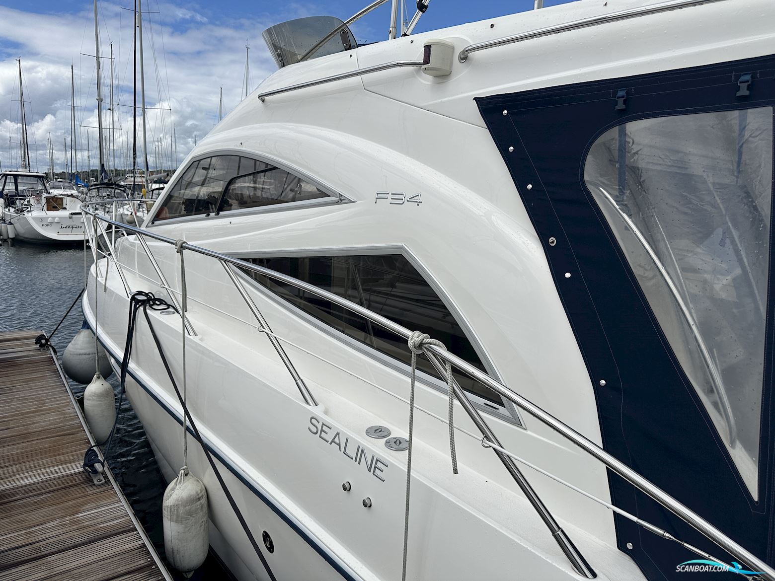 Sealine F34