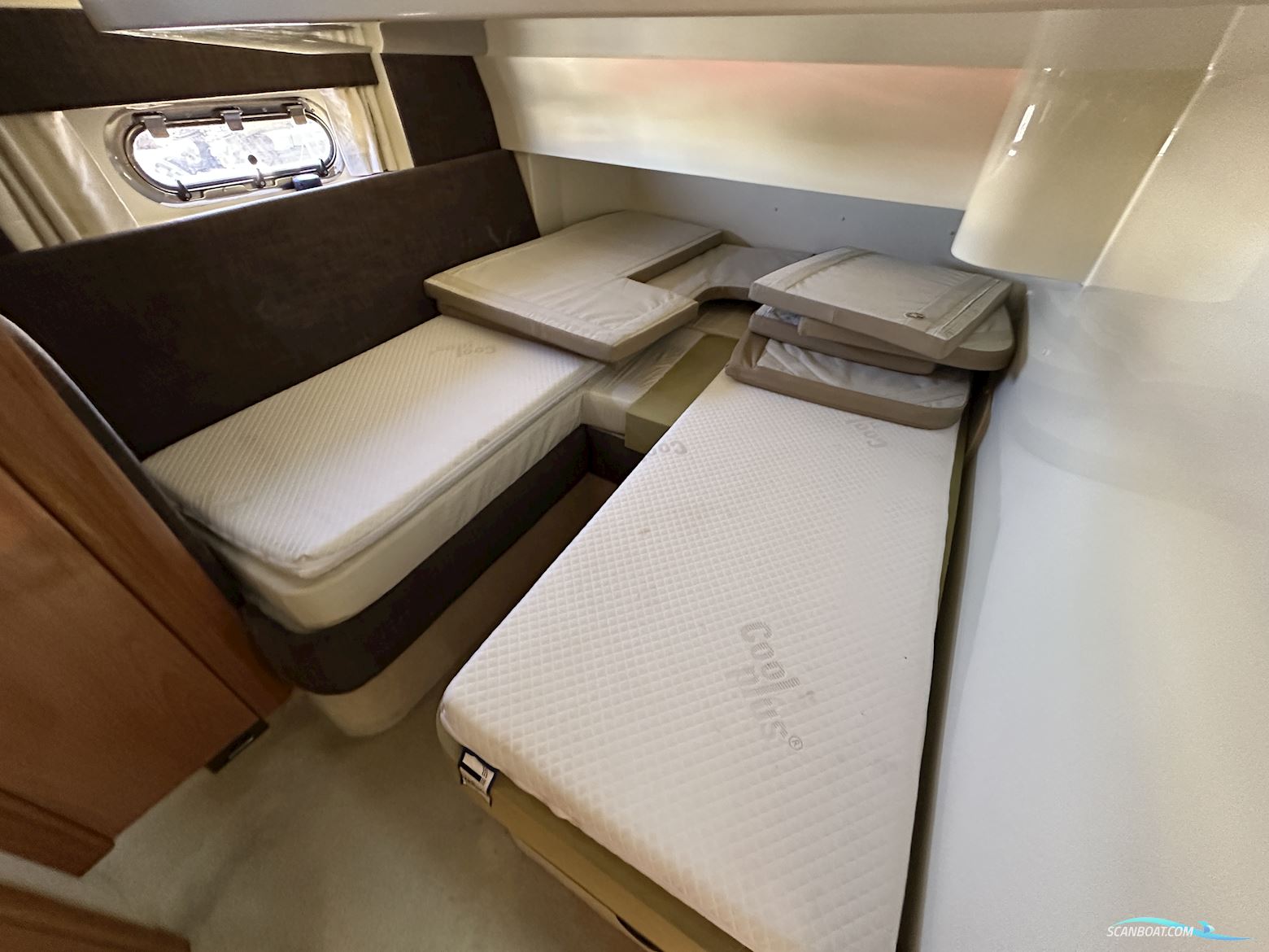 Sealine F37