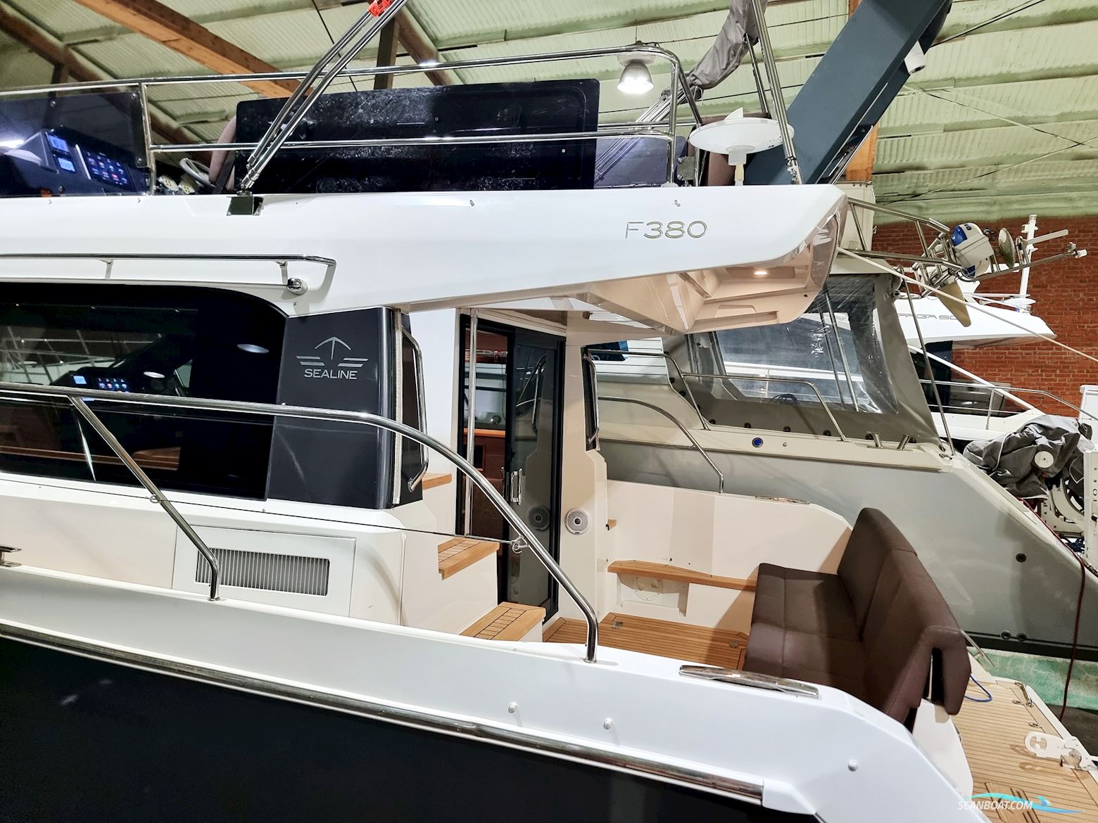 Sealine F380 Volvo Penta D6-330 EVC