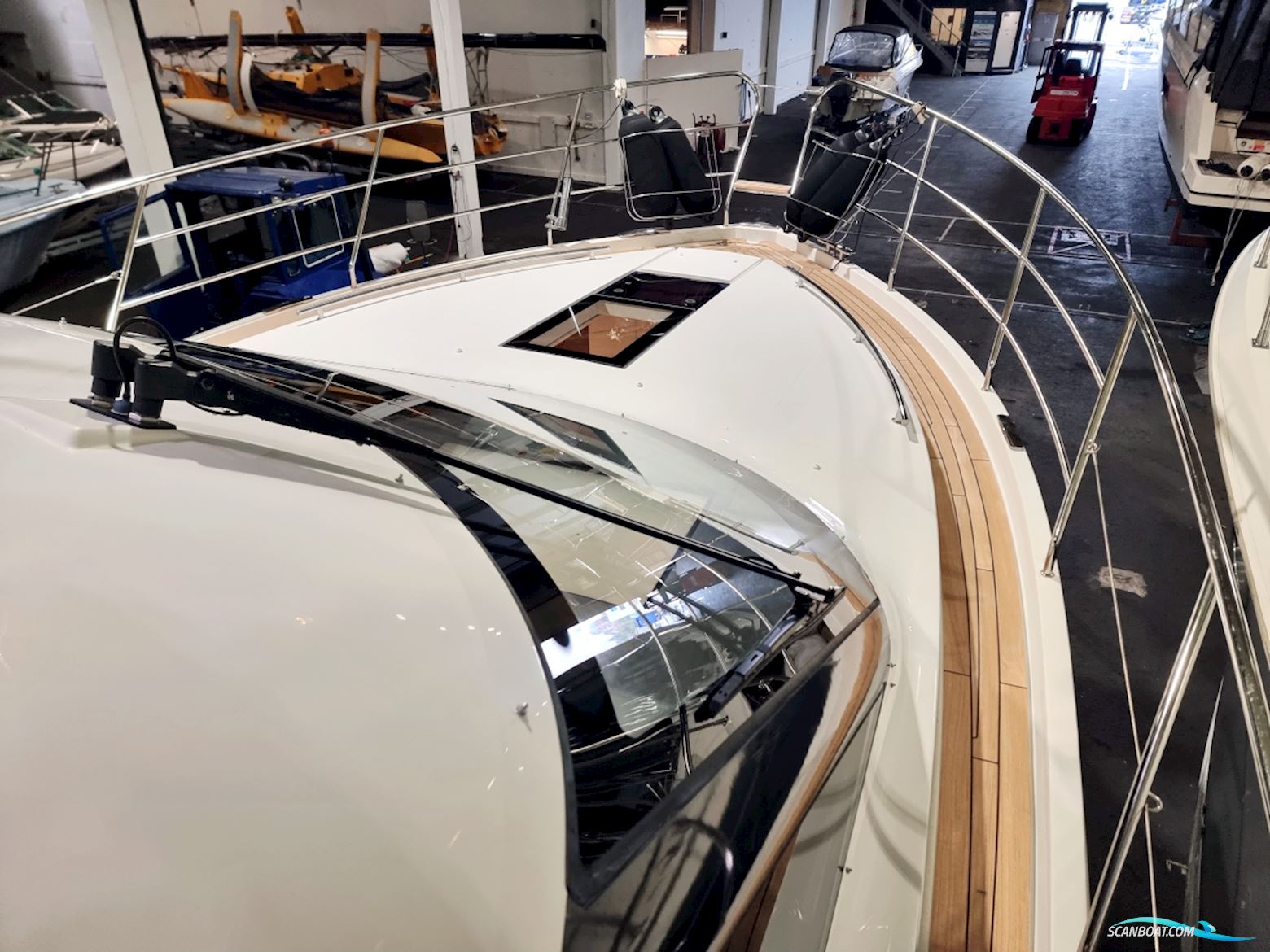 Sealine F380 Volvo Penta D6-330 EVC