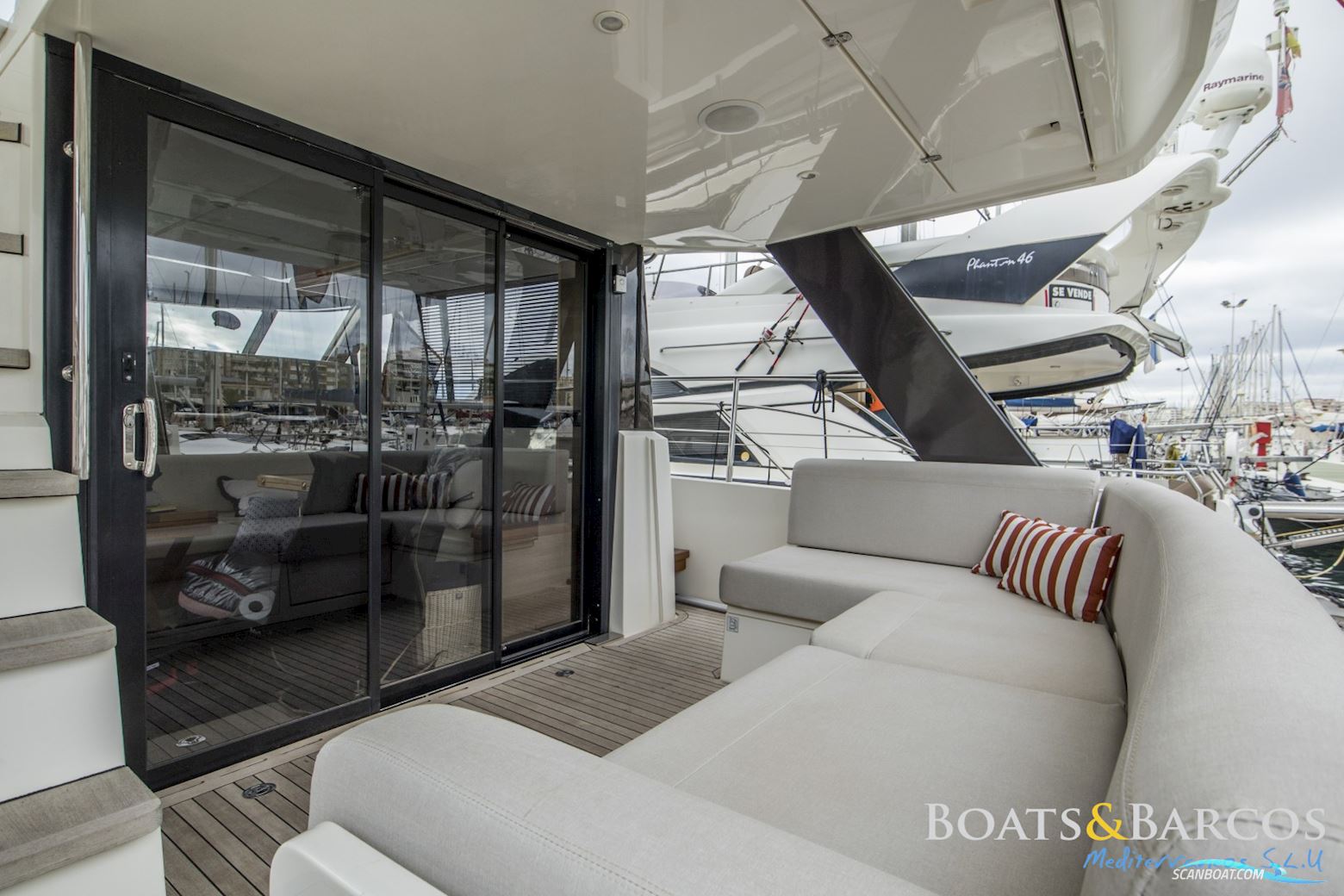 Sealine F42