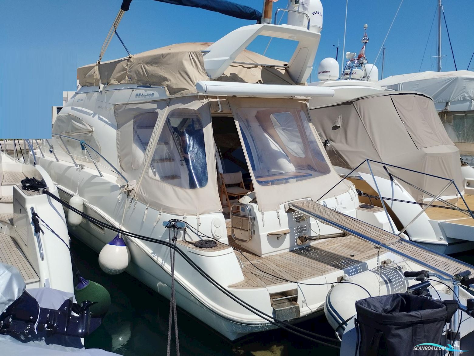 Sealine F42/5 Motorboten 2007, met Volvo Penta D6 motor, Kroatië