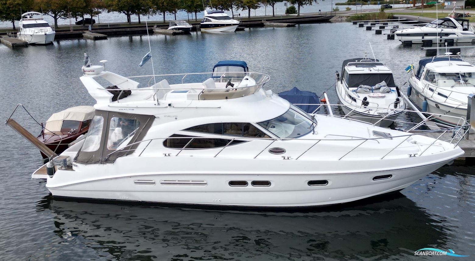 Sealine F42/5 Motorboten 2009, met Volvo Penta motor, Sweden