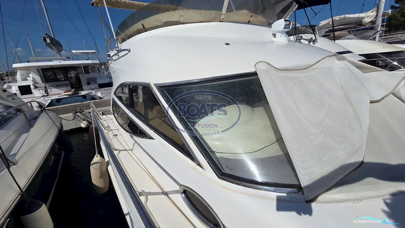 Sealine F42.5