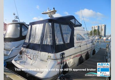 Sealine International 310 Statesman Motorboten 1991, met Volvo AQ431 motor, United Kingdom
