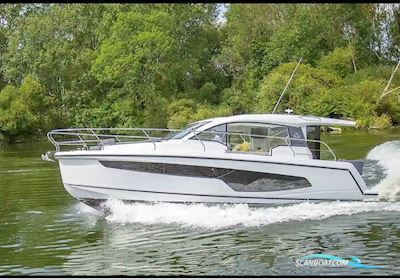Sealine International C335 Motorboten 2023, met Volvo Penta motor, United Kingdom