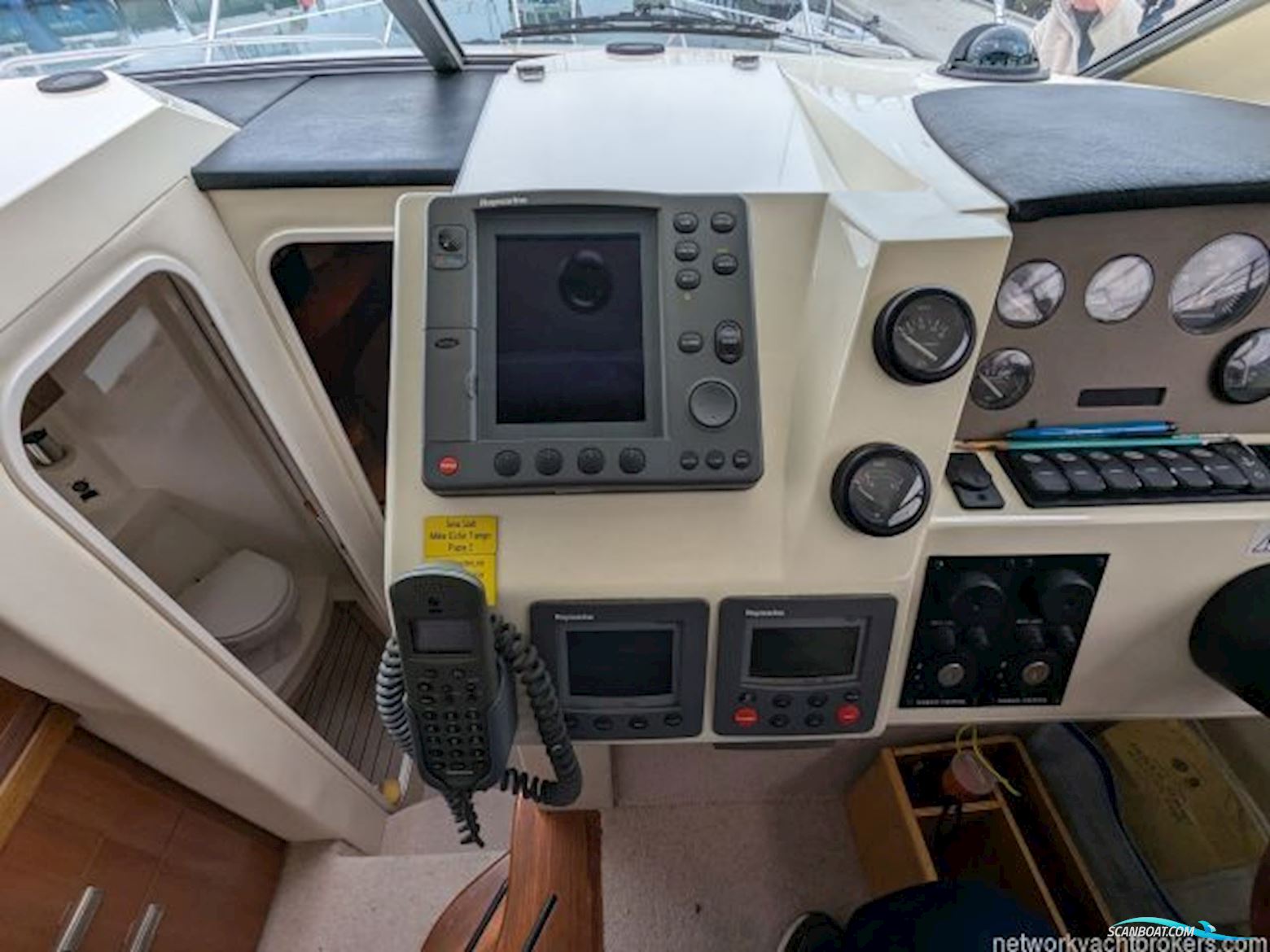 Sealine International F34