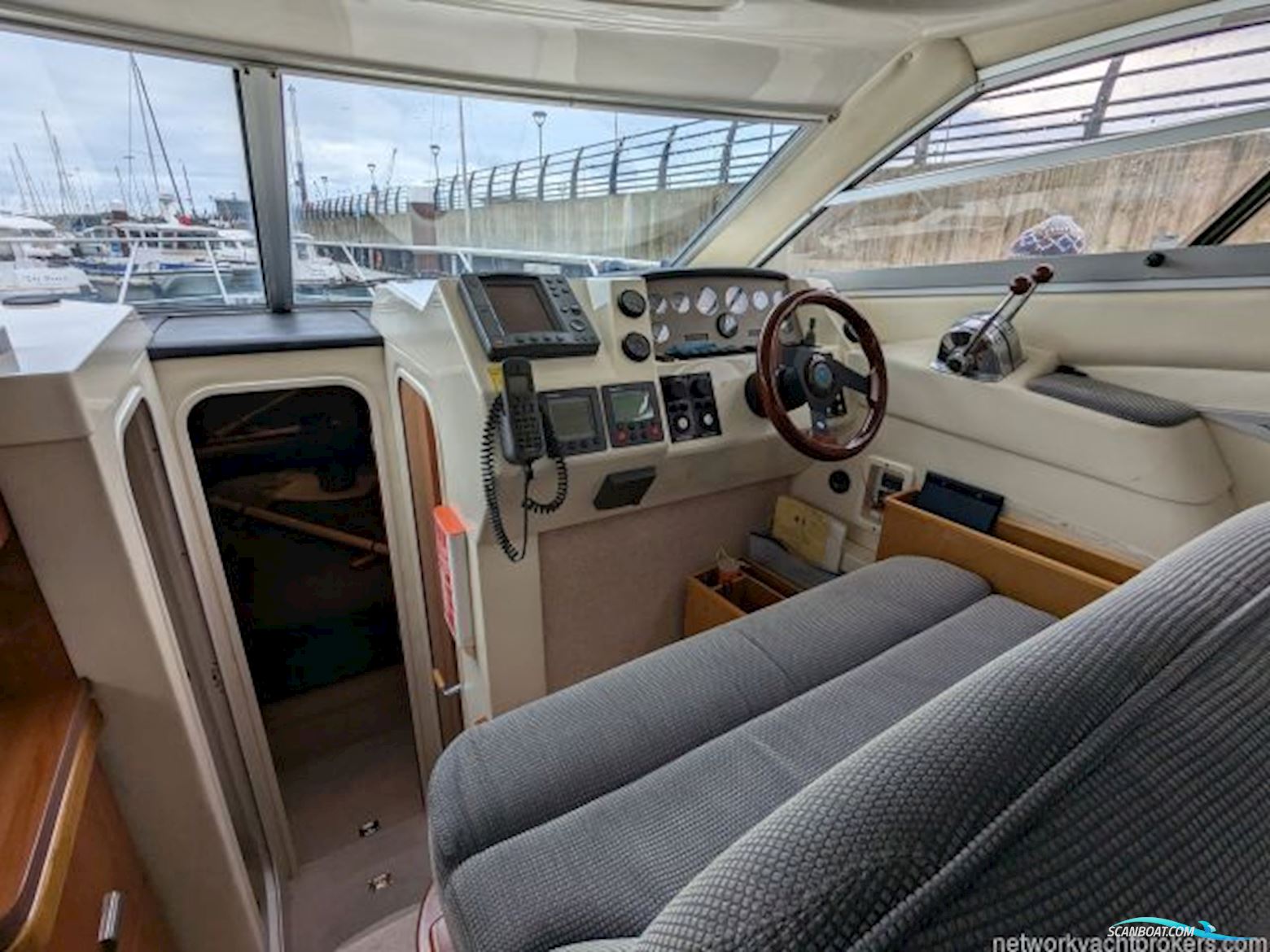 Sealine International F34