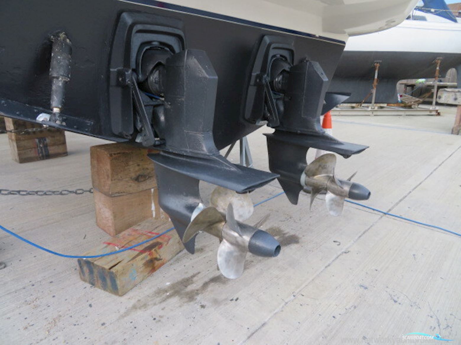 Sealine International F34