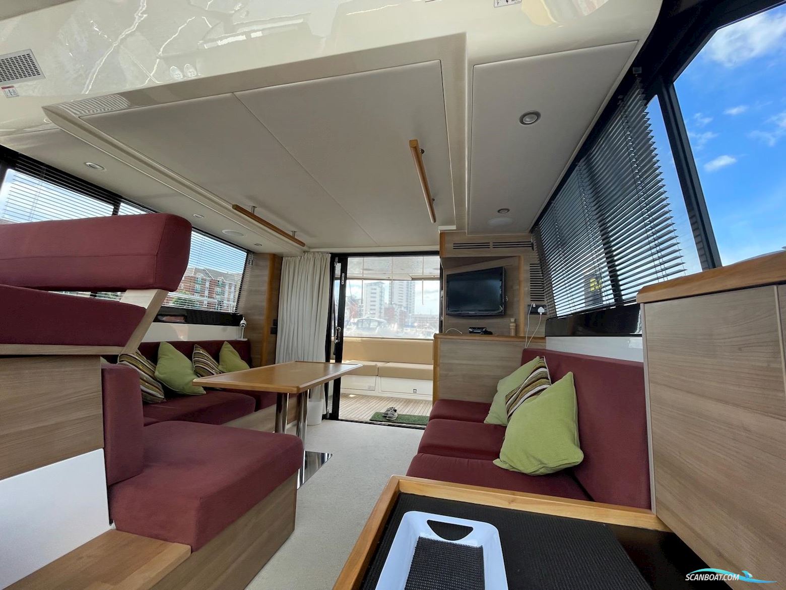 Sealine International F42