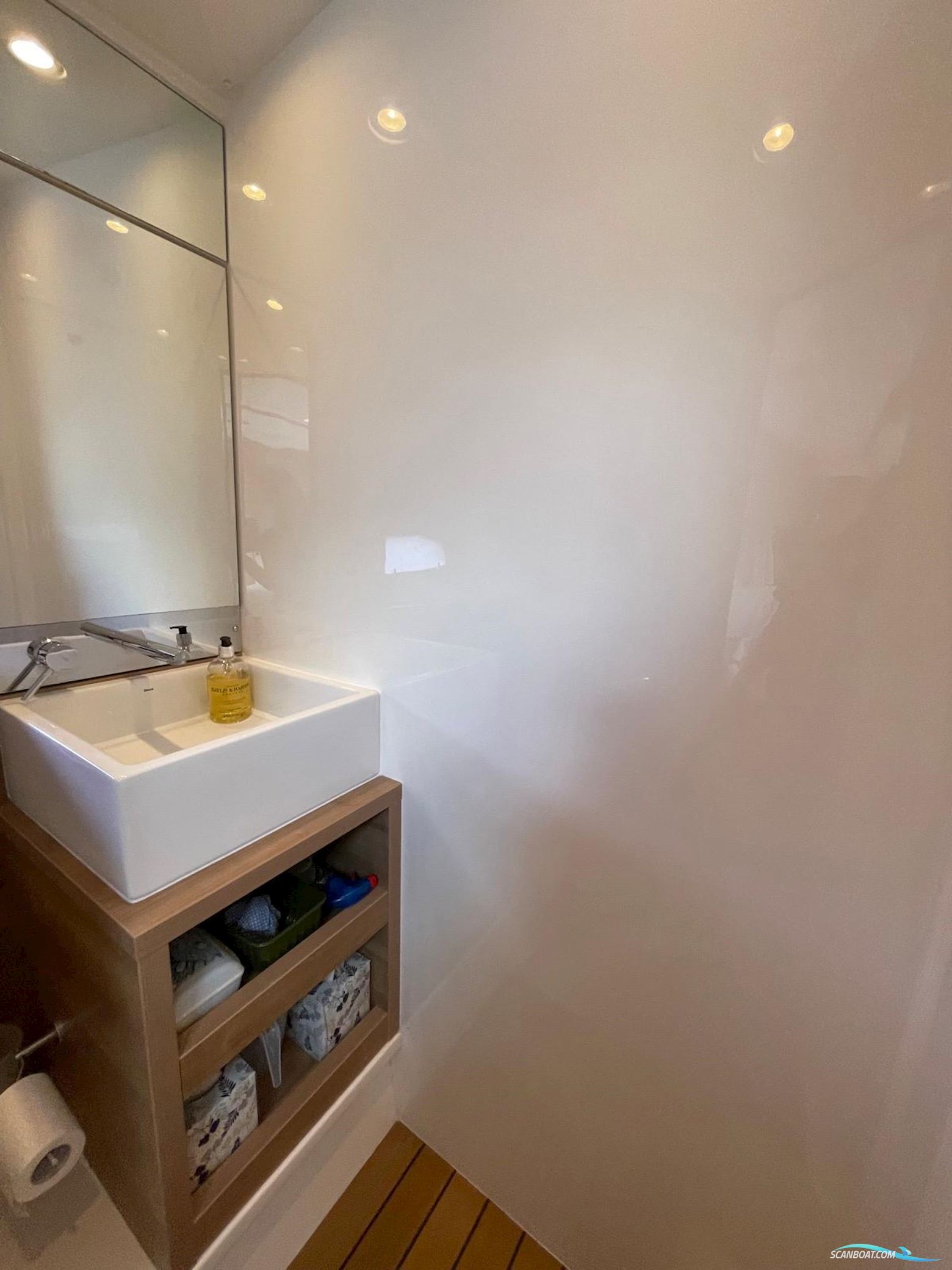 Sealine International F42