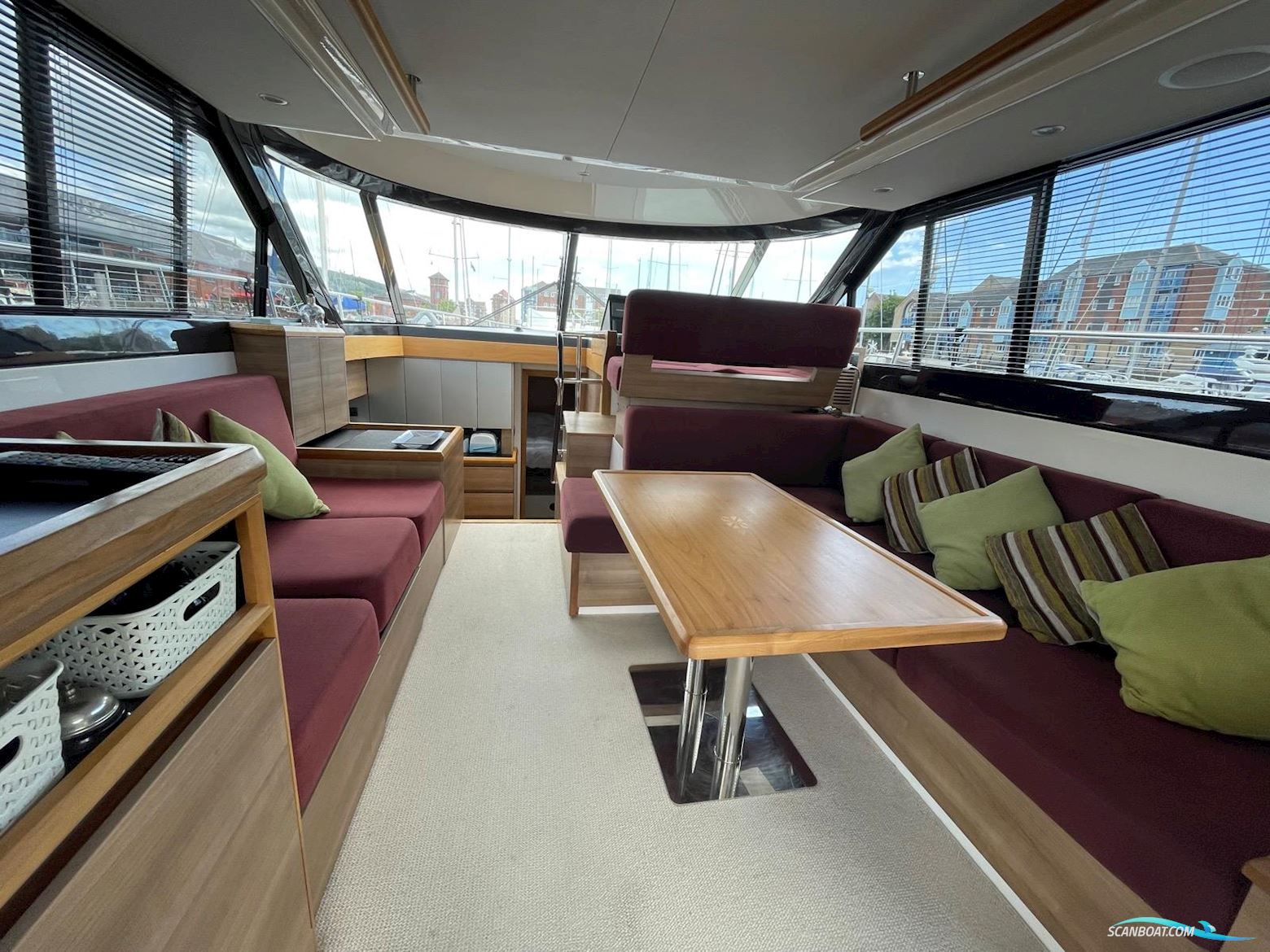 Sealine International F42