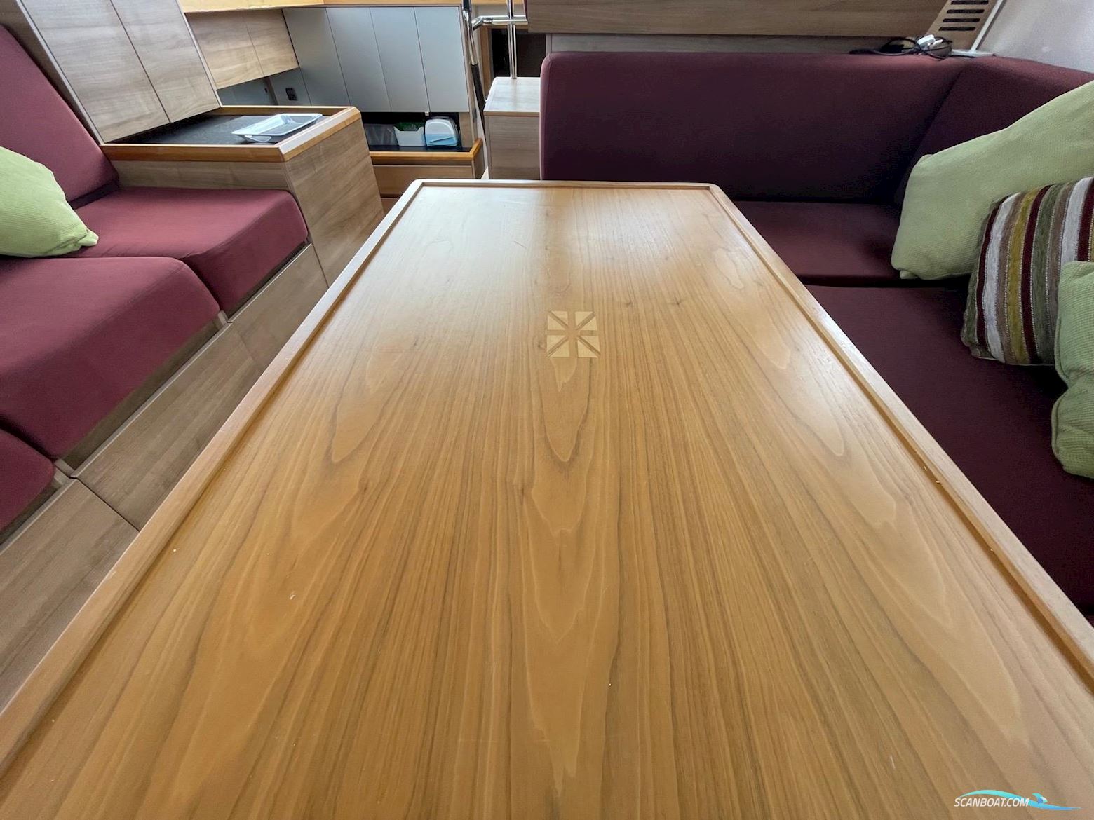 Sealine International F42