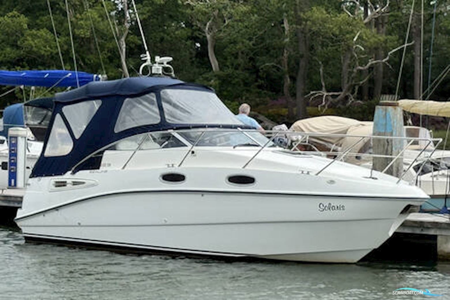 Sealine International S23 Sport Motorboten 2003, met Volvo Penta Kad 32 motor, United Kingdom