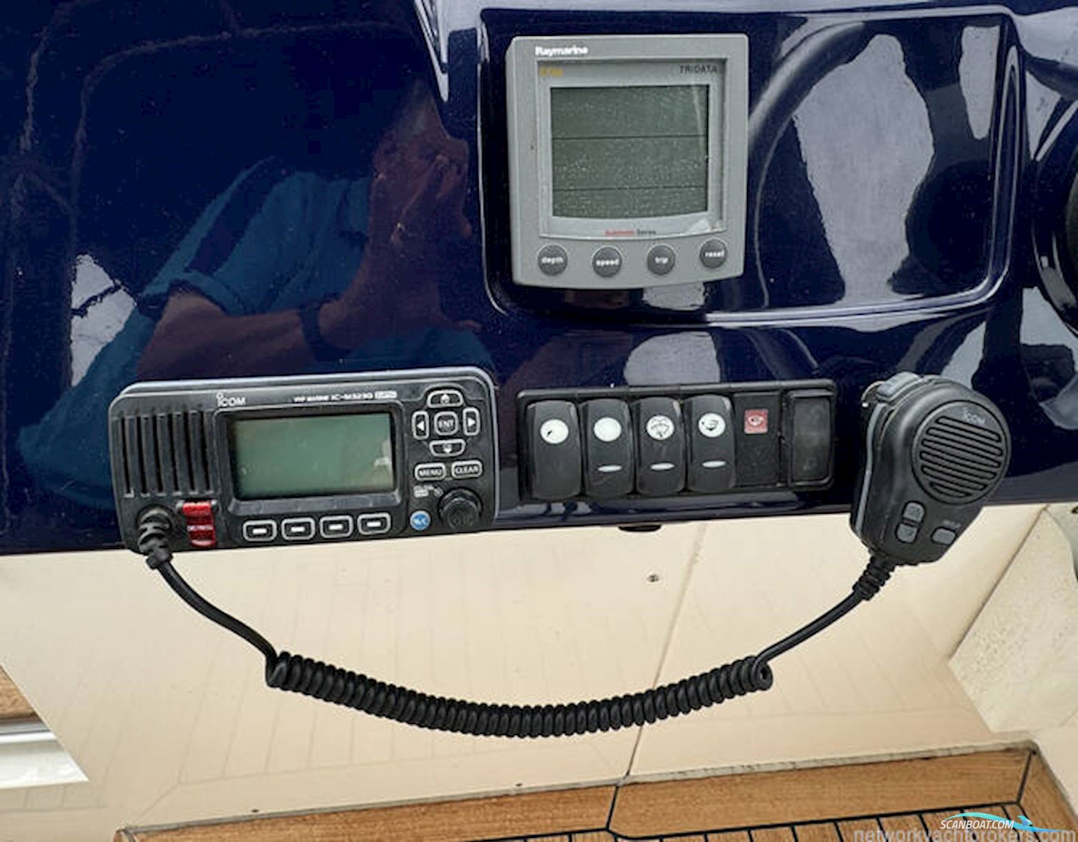 Sealine International S23 Sport