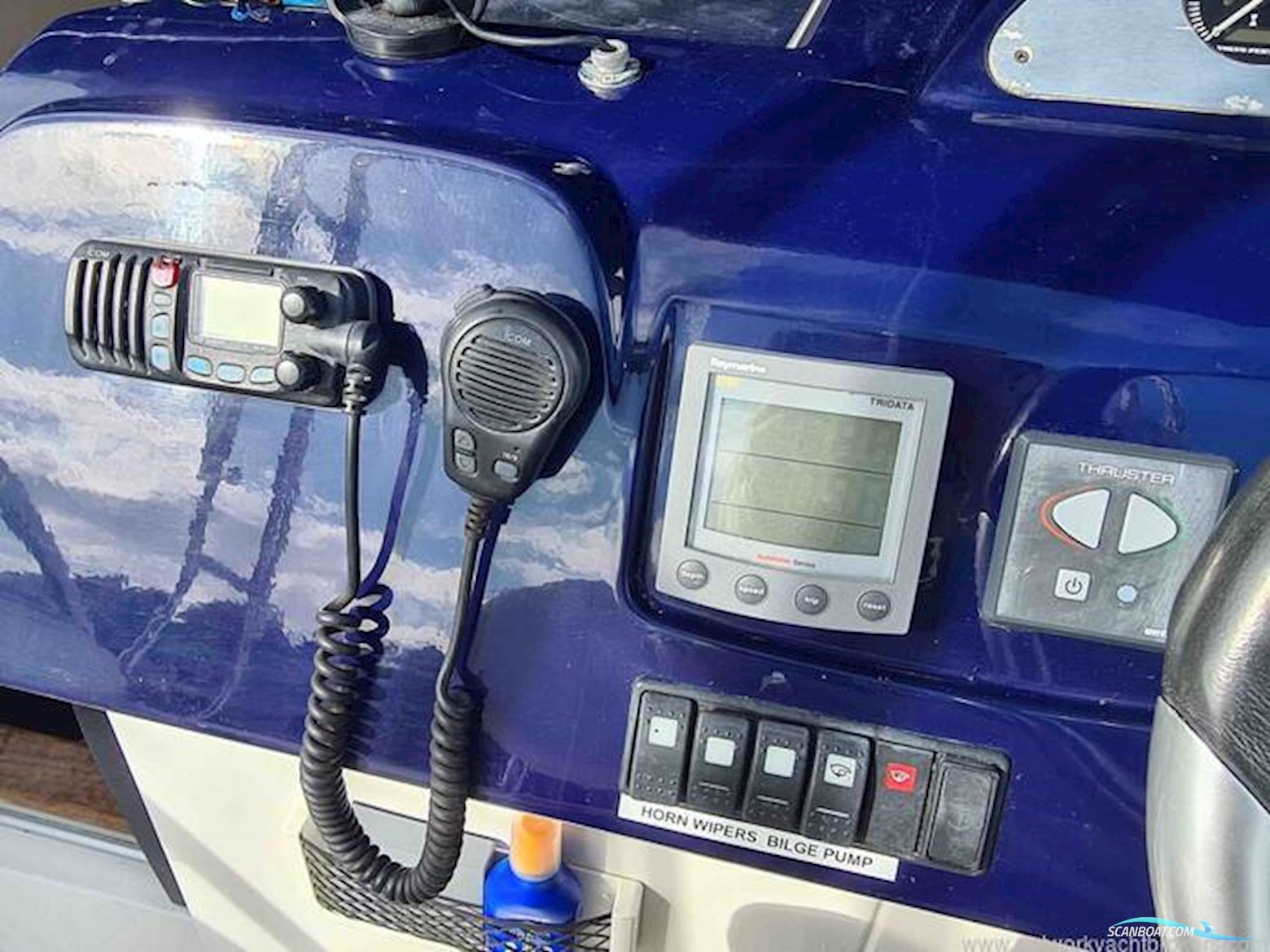 Sealine International S23 Sports Cruiser