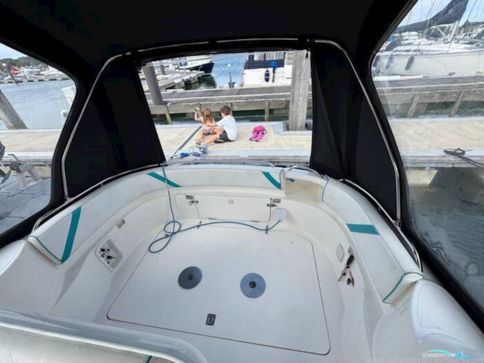 Sealine International S24