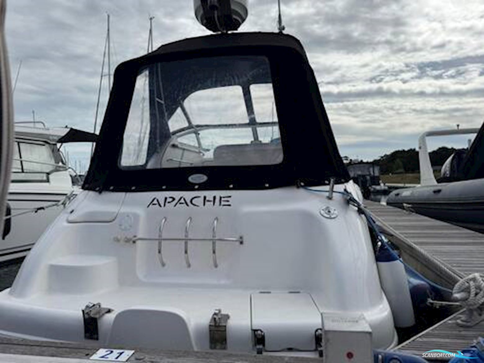 Sealine International S24