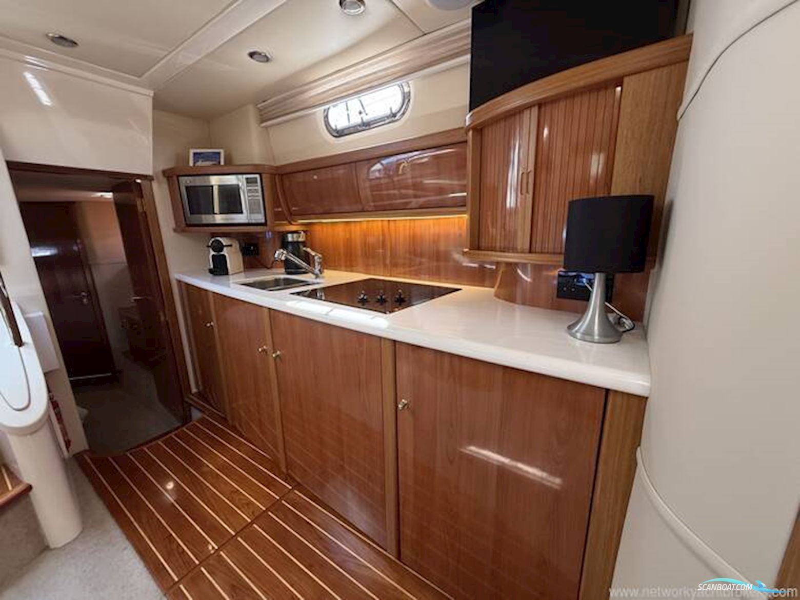 Sealine International S42