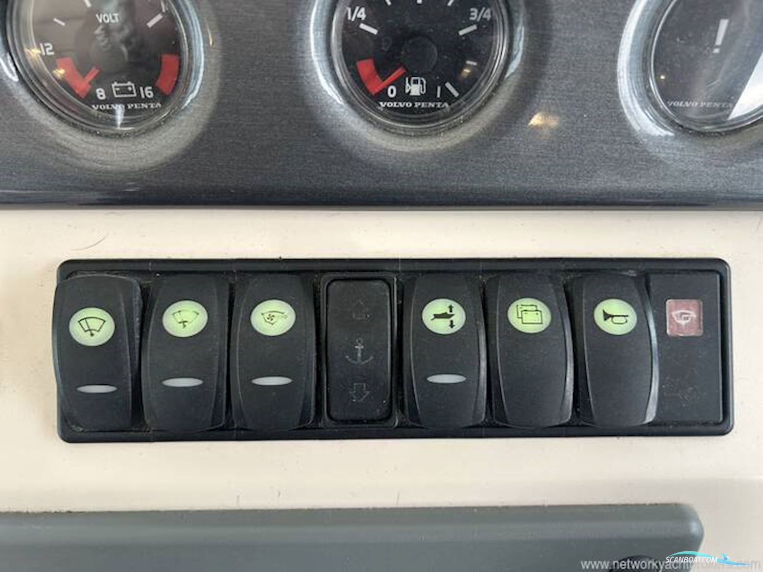 Sealine International SC29