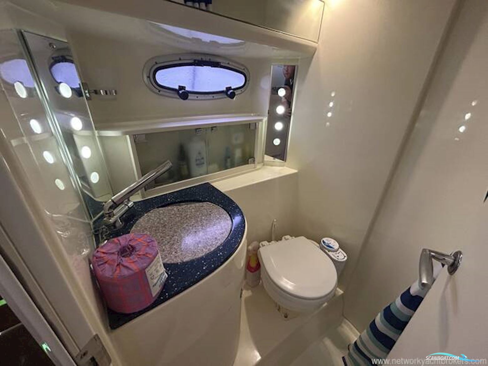Sealine International SC29