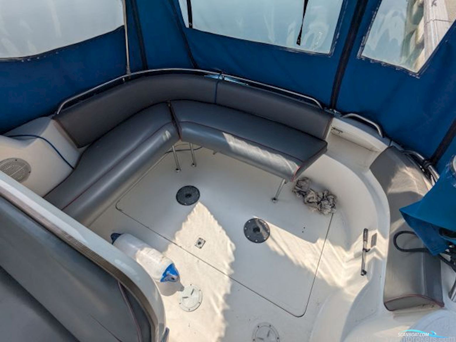 Sealine International Senator 230