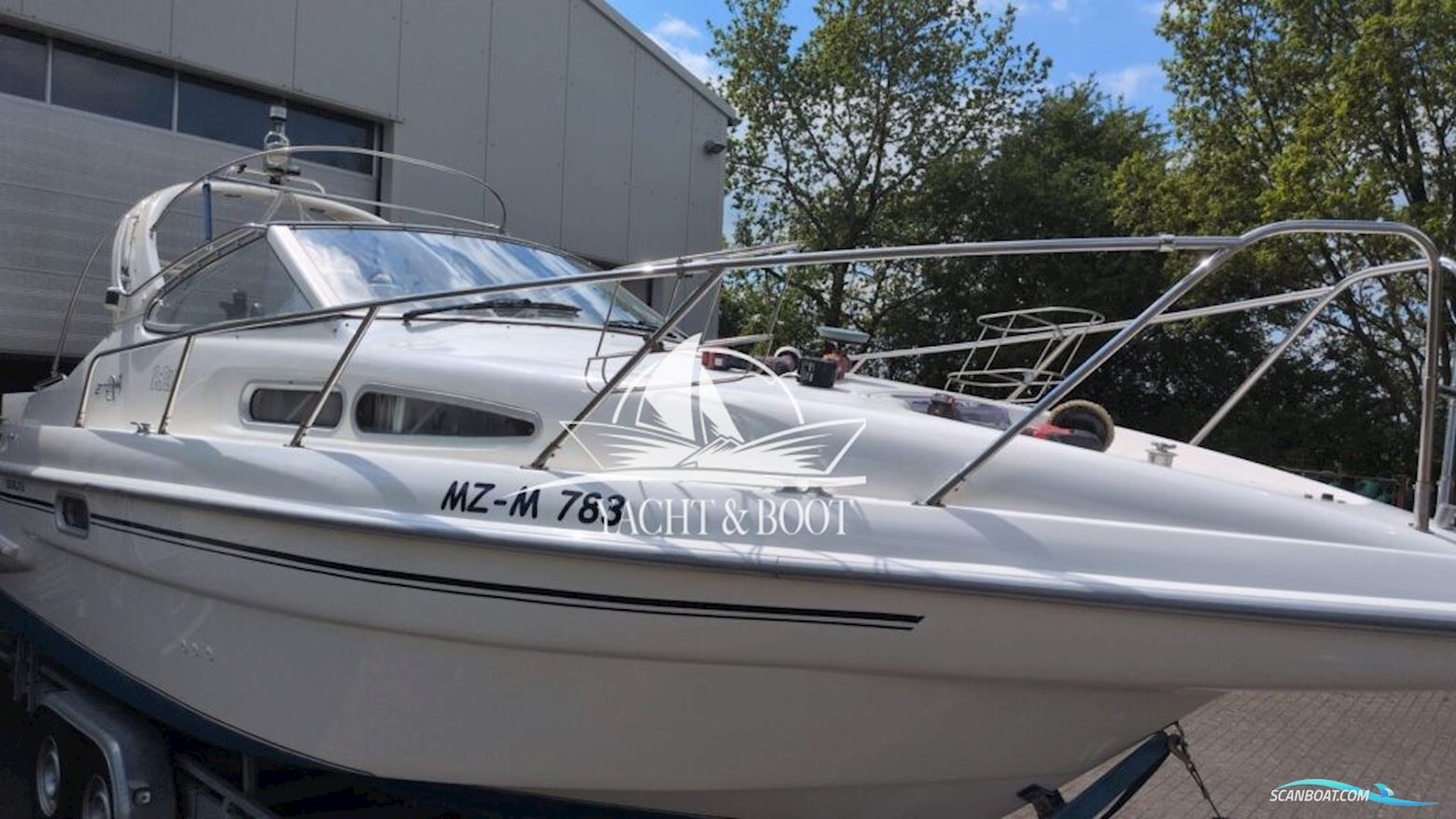 Sealine S 270