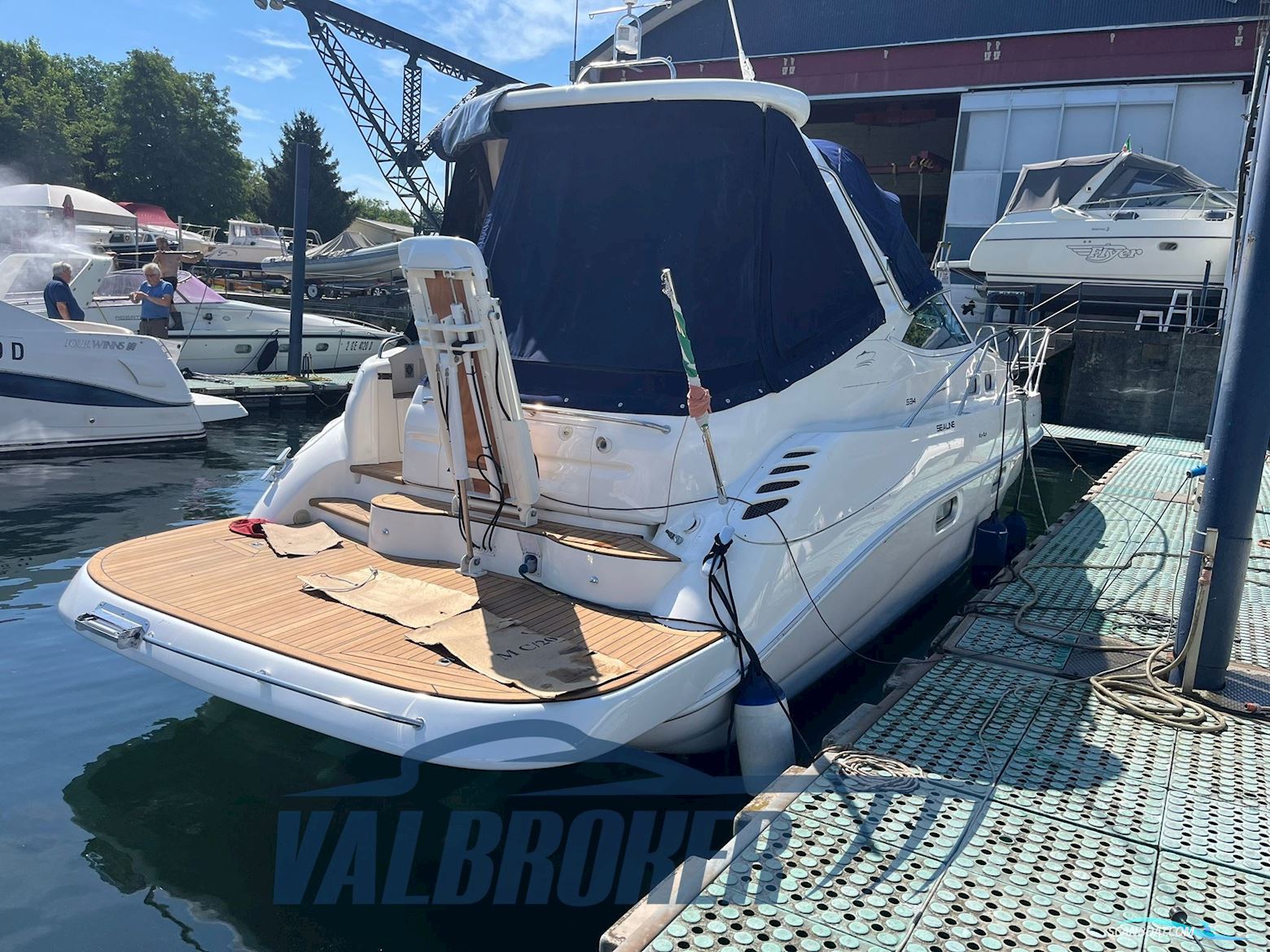 Sealine S 34