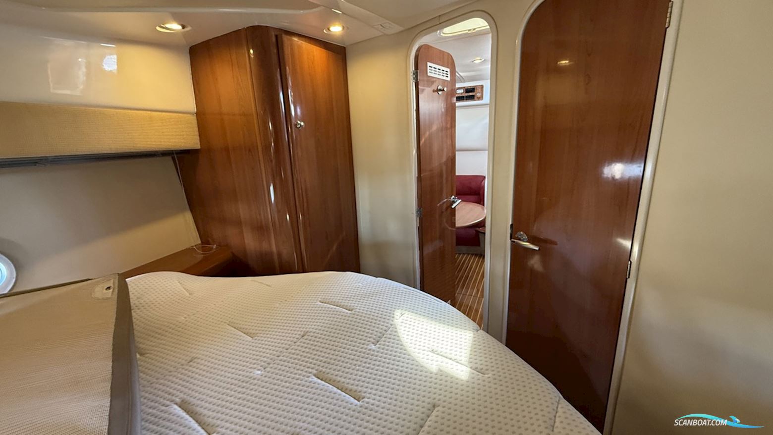 Sealine S34
