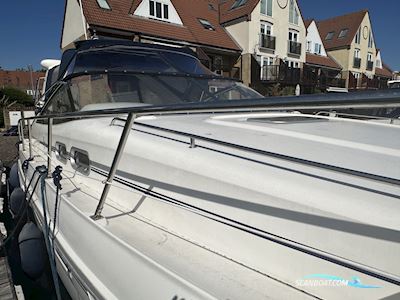 Sealine S37 Motorboten 1997, met Mercruiser motor, United Kingdom