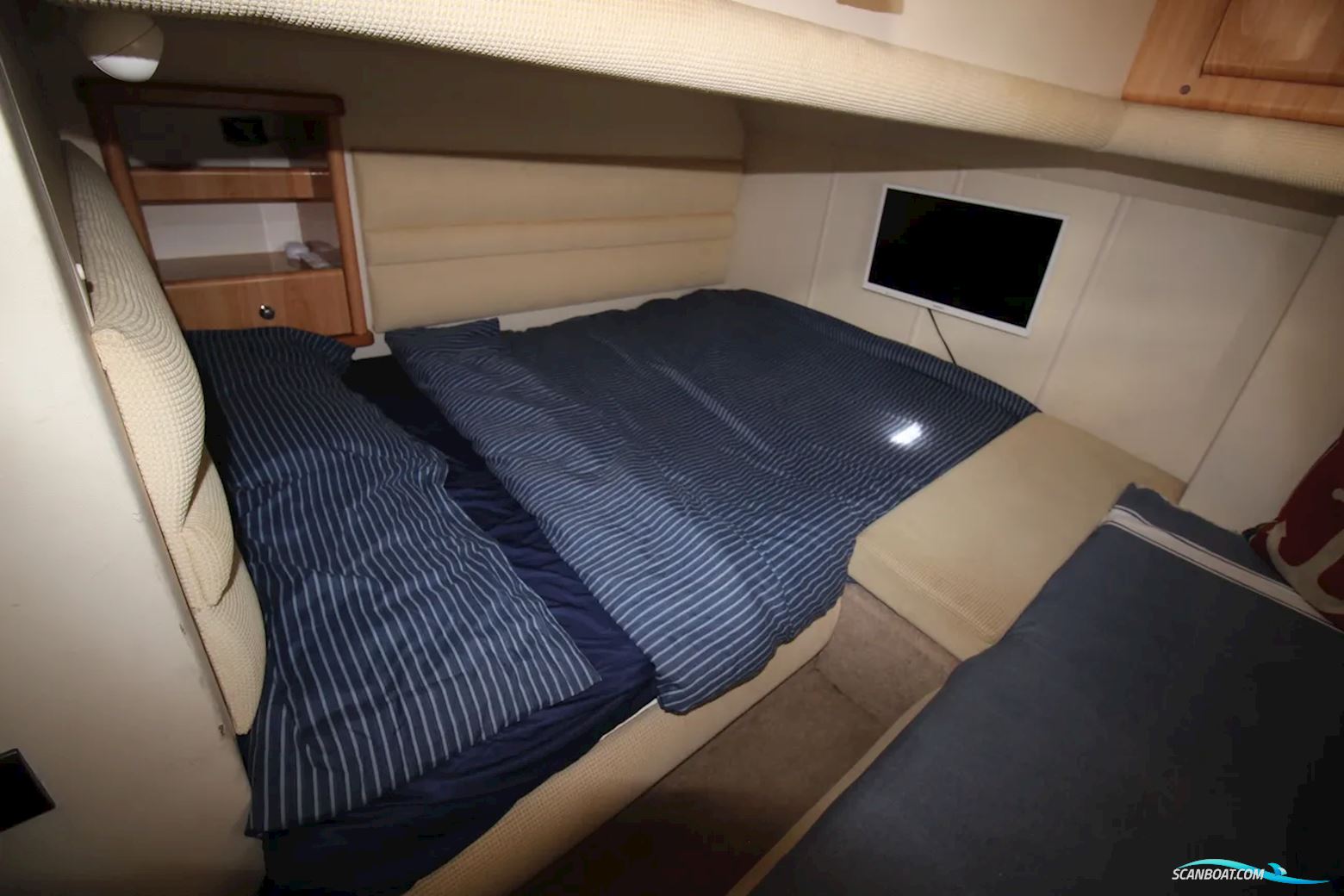 Sealine S37