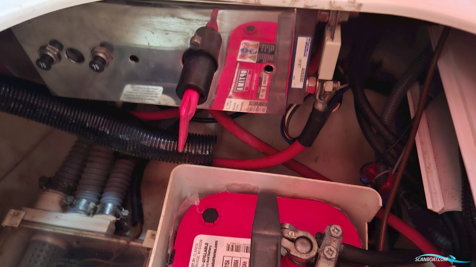 Sealine S38 Sports open